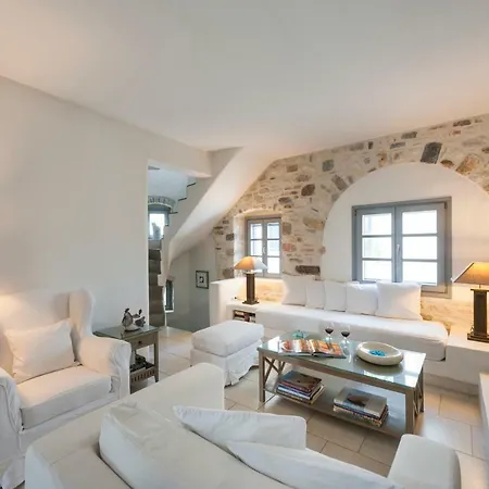 Holiday home Traditional Stone House In