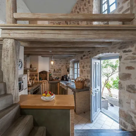 Traditional Stone House In Holiday home Kostos
